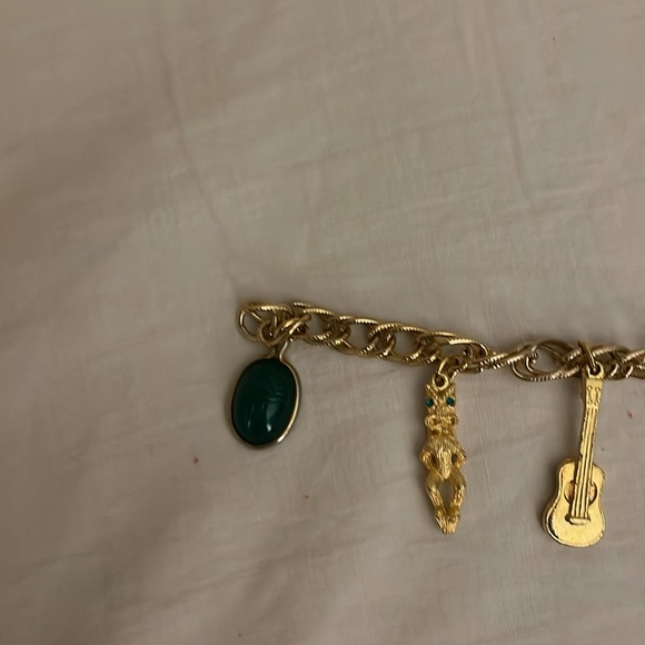 Gold Tone Charm Bracelet 6 Charms - Picture 4 of 6